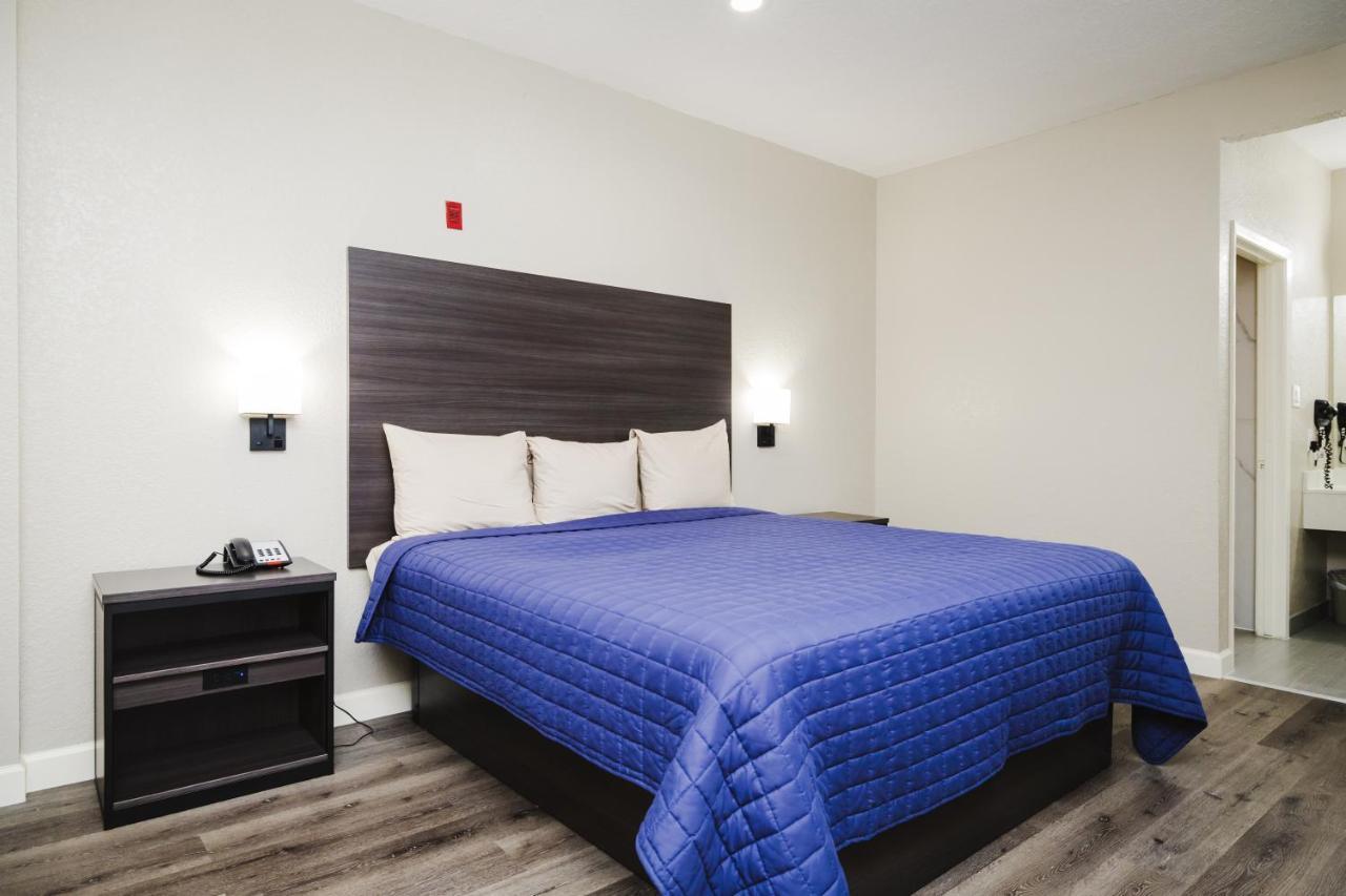 Winchester Inn And Suites Humble/Iah/North Houston Esterno foto