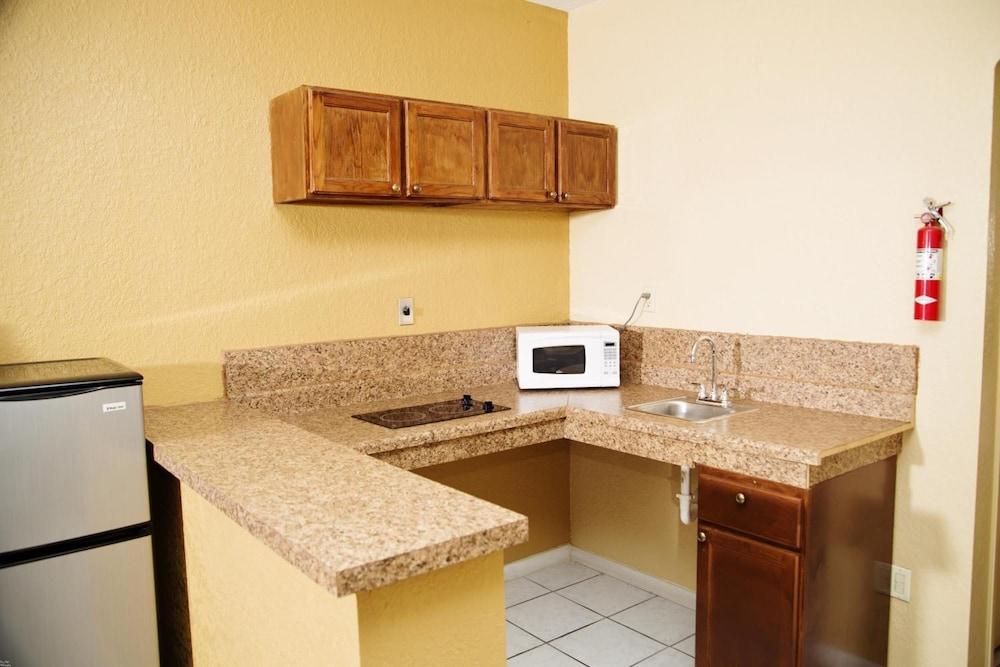 Winchester Inn And Suites Humble/Iah/North Houston Esterno foto
