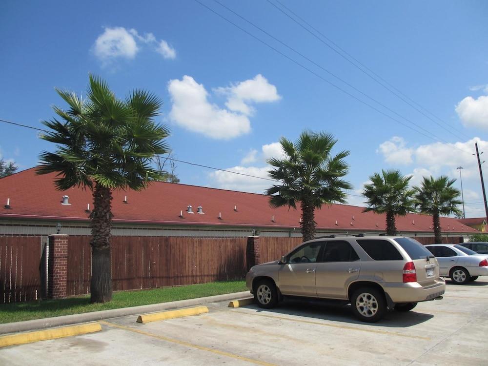 Winchester Inn And Suites Humble/Iah/North Houston Esterno foto